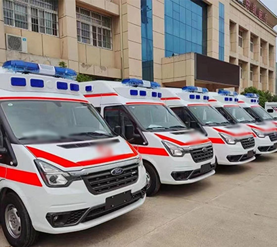 玛沁县服务车队展示